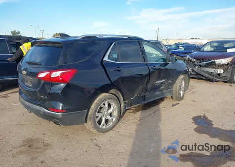 2020 Chevrolet Equinox Awd Lt 2.0L Turbo z USA, uszkodzony, nr VIN 3GNAXVEXXLS637100